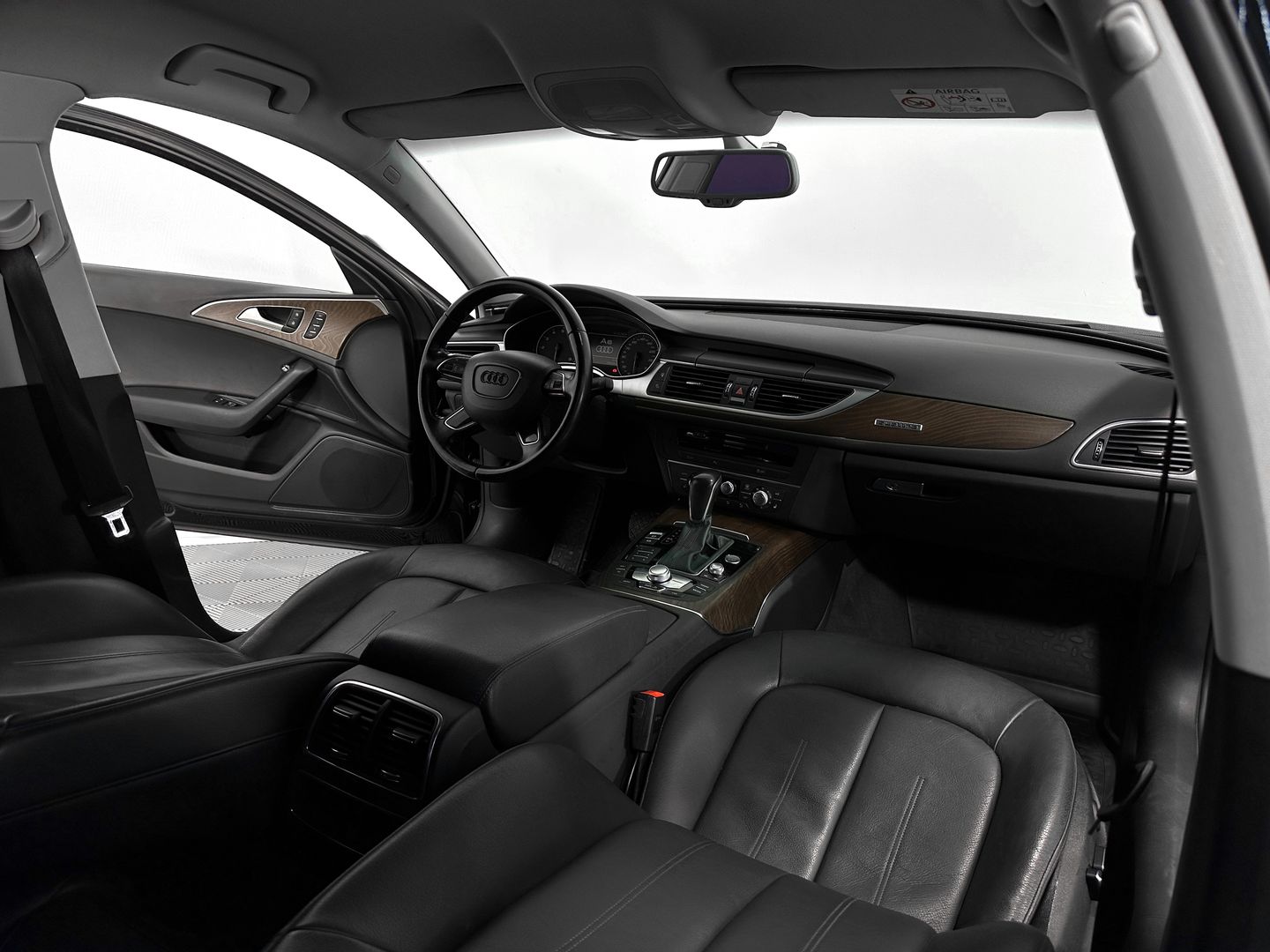 Audi A6, IV (C7) Рестайлинг 2.8 AMT (220 л.с.) 4WD