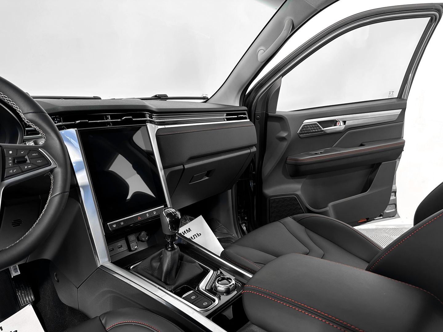 JAC T8 Pro 2.4 MT (211 л.с.) 4WD