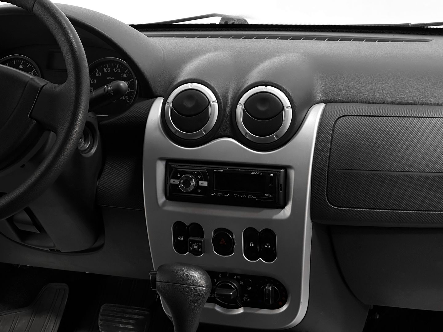 Renault Sandero, I Stepway 1.6 AT (103 л.с.)