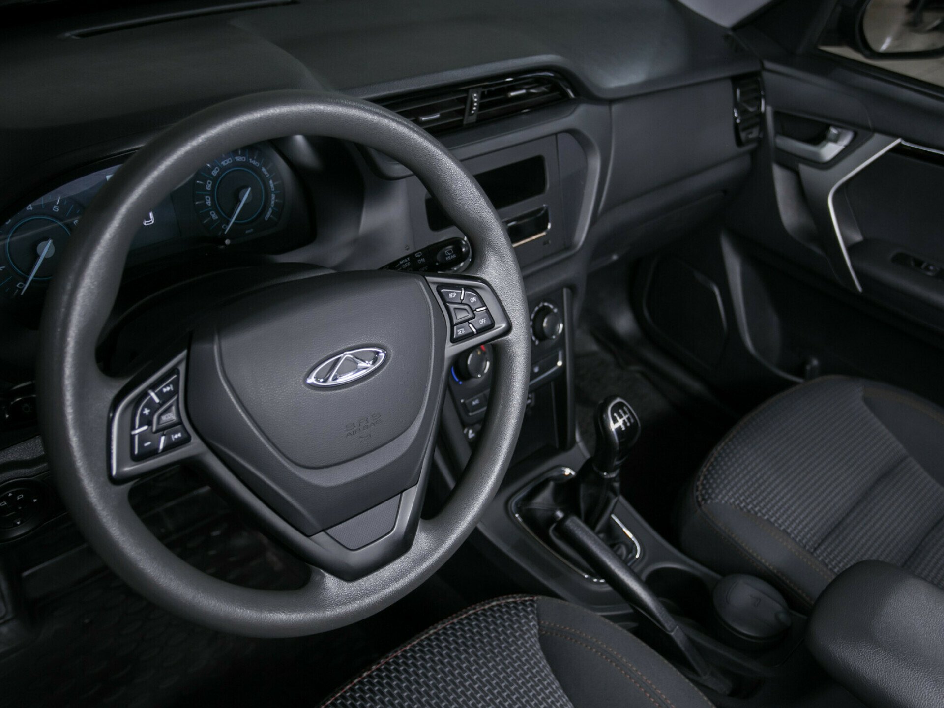 Chery Tiggo 3, I 1.6 MT (126 л.с.)