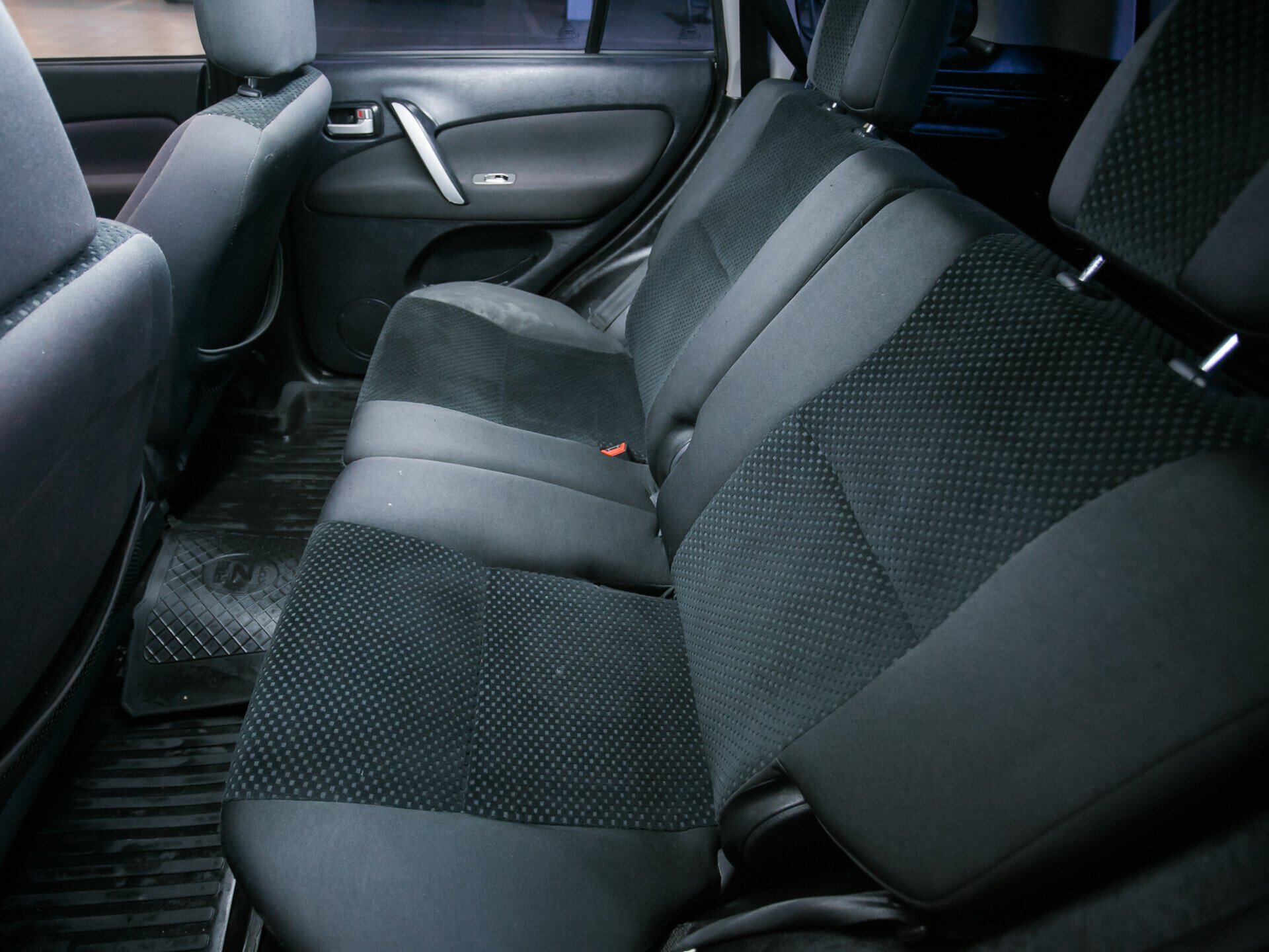 Chery Tiggo (T11), I 1.6 MT (119 л.с.)