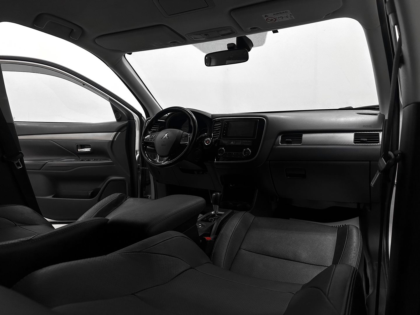 Mitsubishi Outlander, III Рестайлинг 2 2.0 CVT (146 л.с.) 4WD