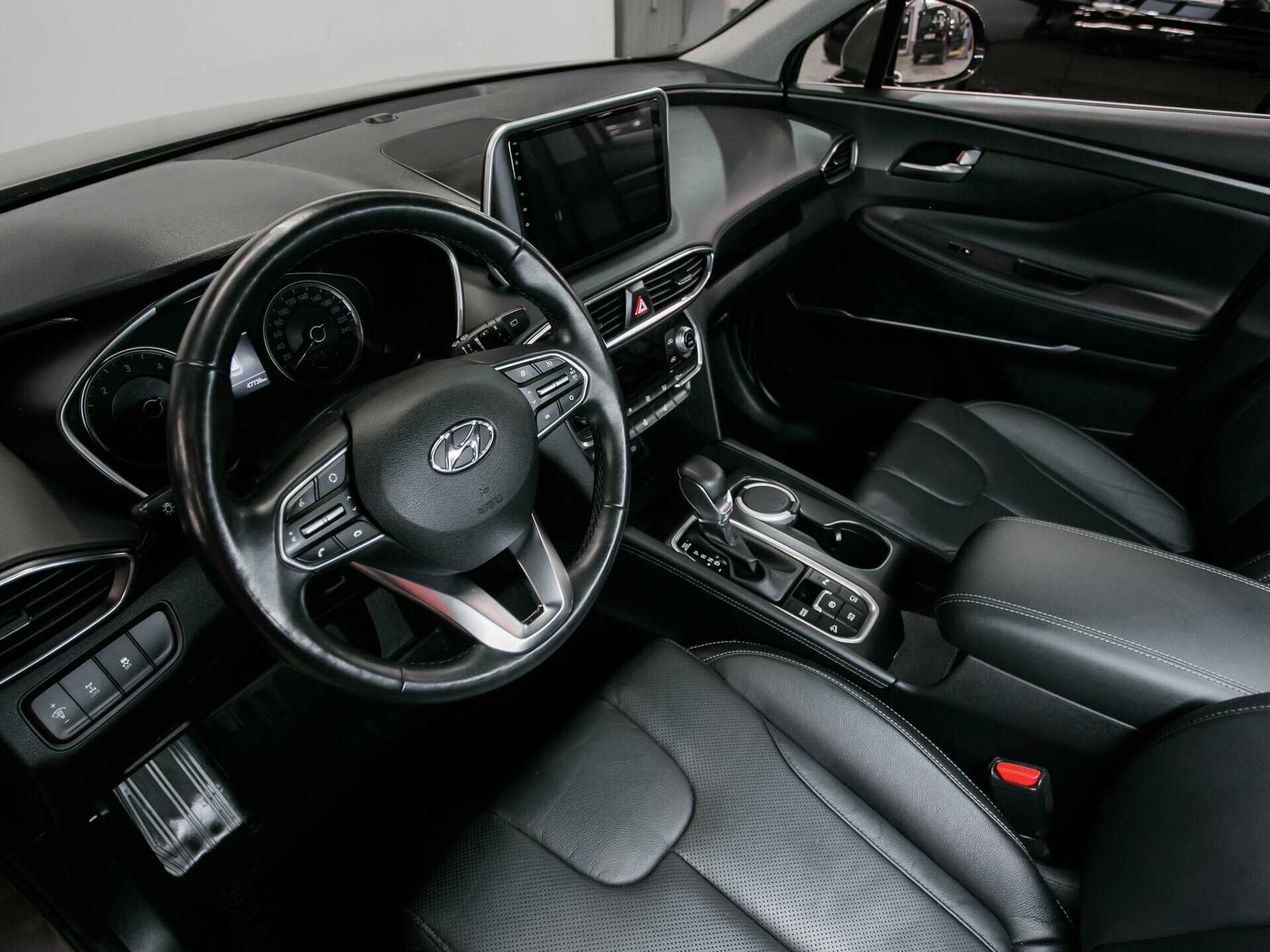 Hyundai Santa Fe, IV 2.2d AT (200 л.с.) 4WD