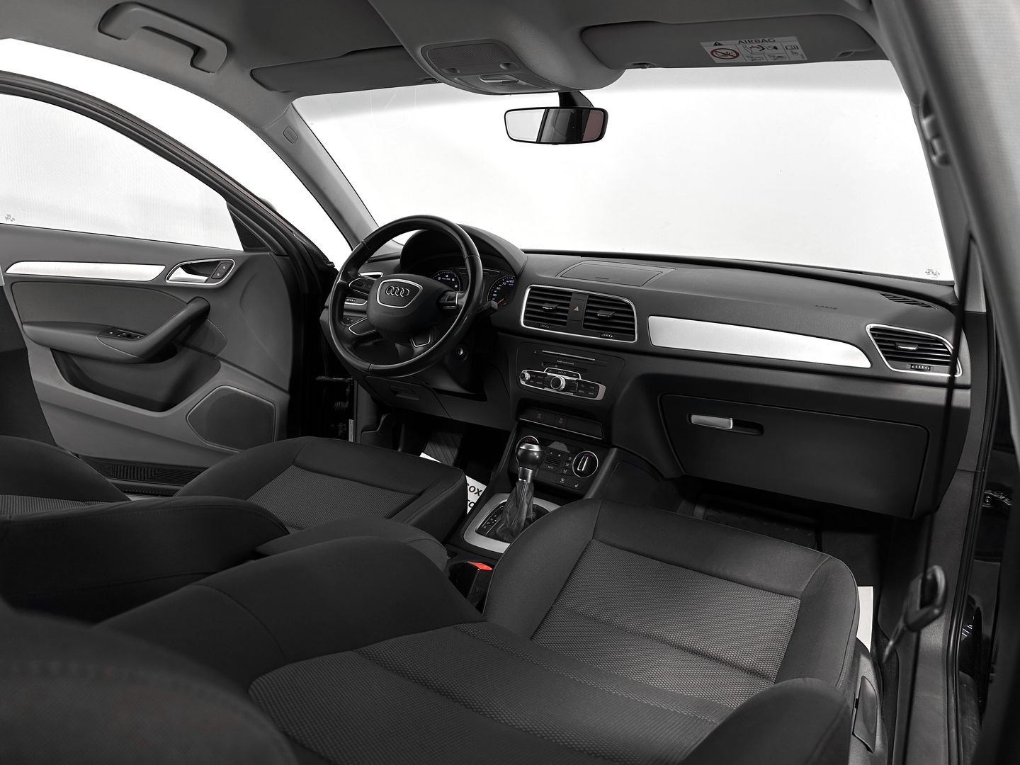 Audi Q3, I (8U) Рестайлинг 1.4 AMT (150 л.с.)