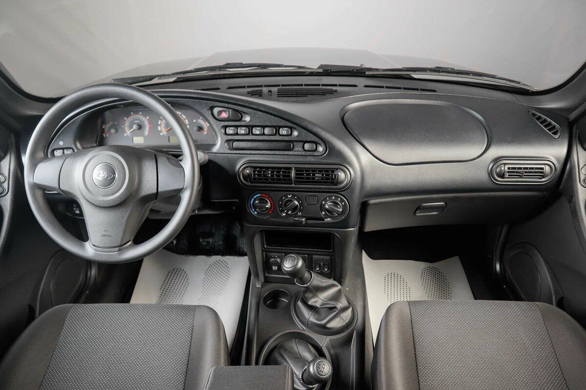 LADA (ВАЗ) Niva, I Рестайлинг (Travel) 1.7 MT (80 л.с.) 4WD