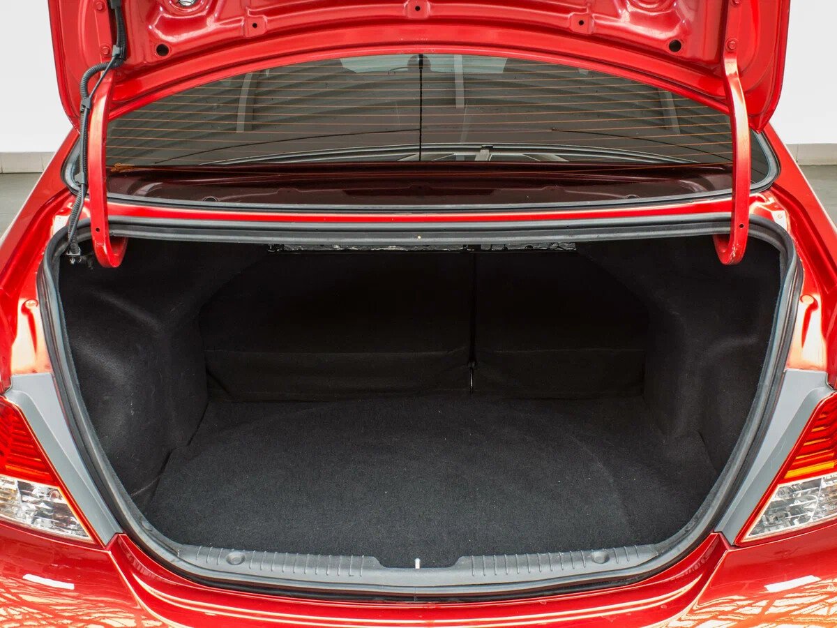 Hyundai Solaris, I 1.6 AT (123 л.с.)