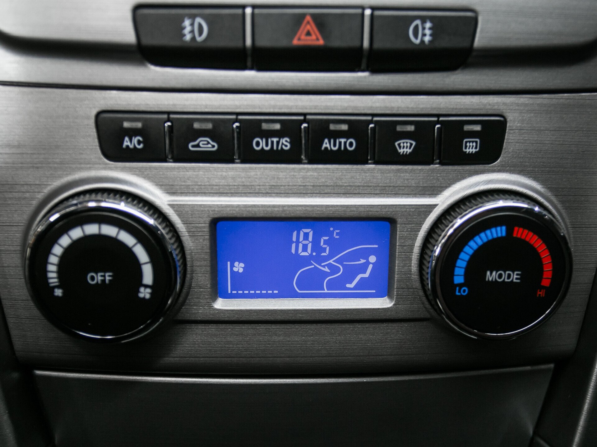 Chery Tiggo (T11), I Рестайлинг (FL) 1.6 CVT (126 л.с.)