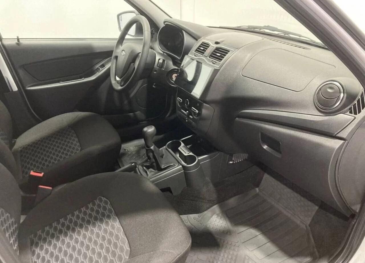 LADA (ВАЗ) Granta, I Рестайлинг 1.6 MT (87 л.с.)