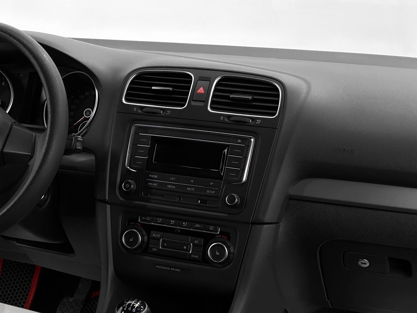 Volkswagen Golf, VI 1.4 MT (122 л.с.)