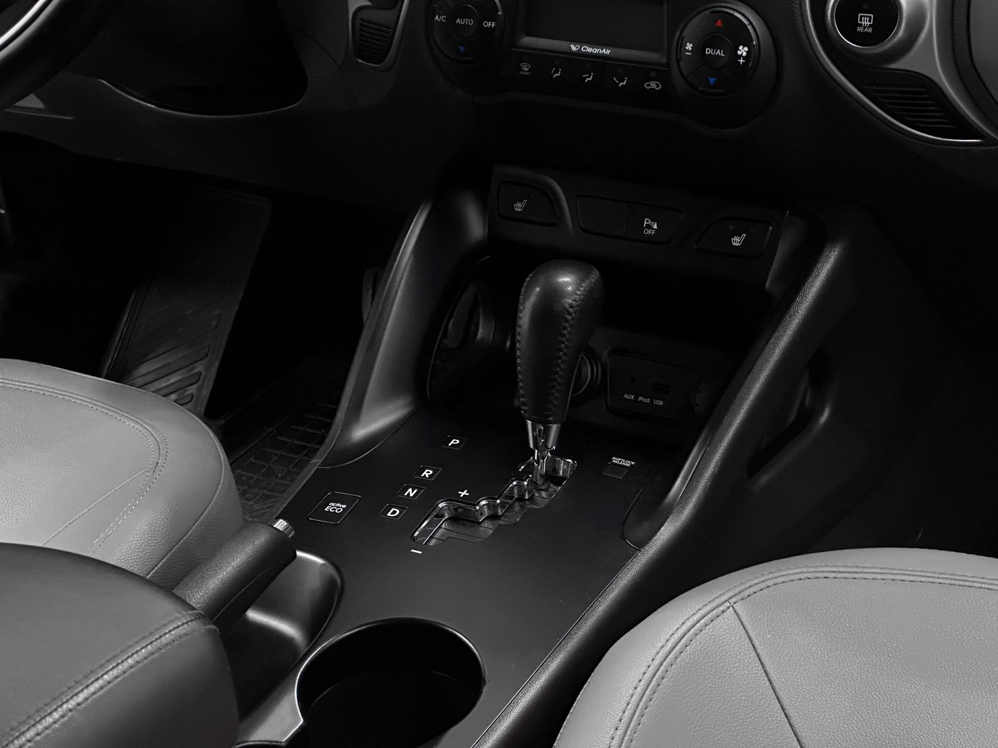 Hyundai ix35, I 2.0d AT (184 л.с.) 4WD