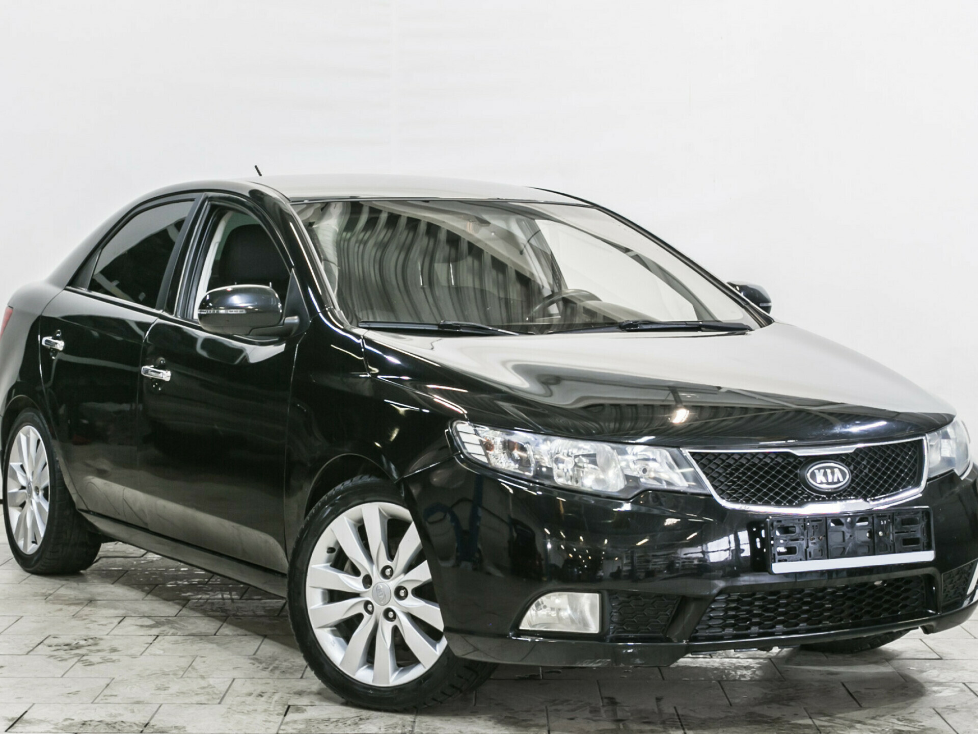 Kia Cerato, II 6-speed 1.6 AT (126 л.с.)