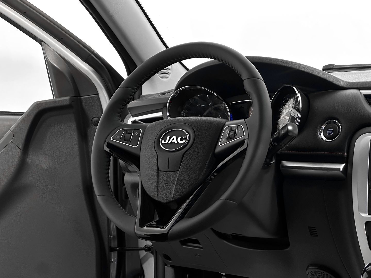 JAC T8 2.0 MT (190 л.с.) 4WD