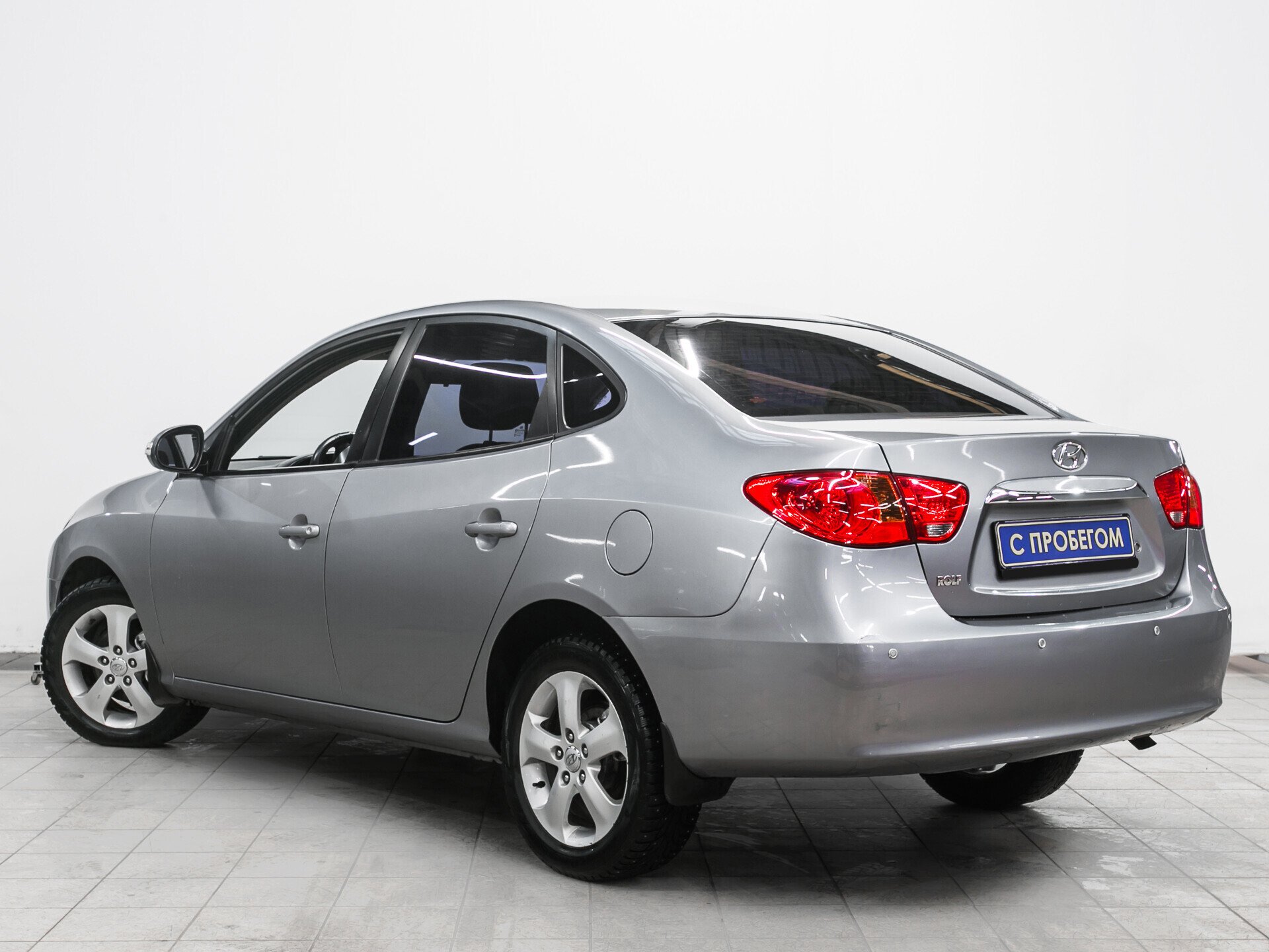 Hyundai Elantra, IV (HD) 1.6 AT (122 л.с.)