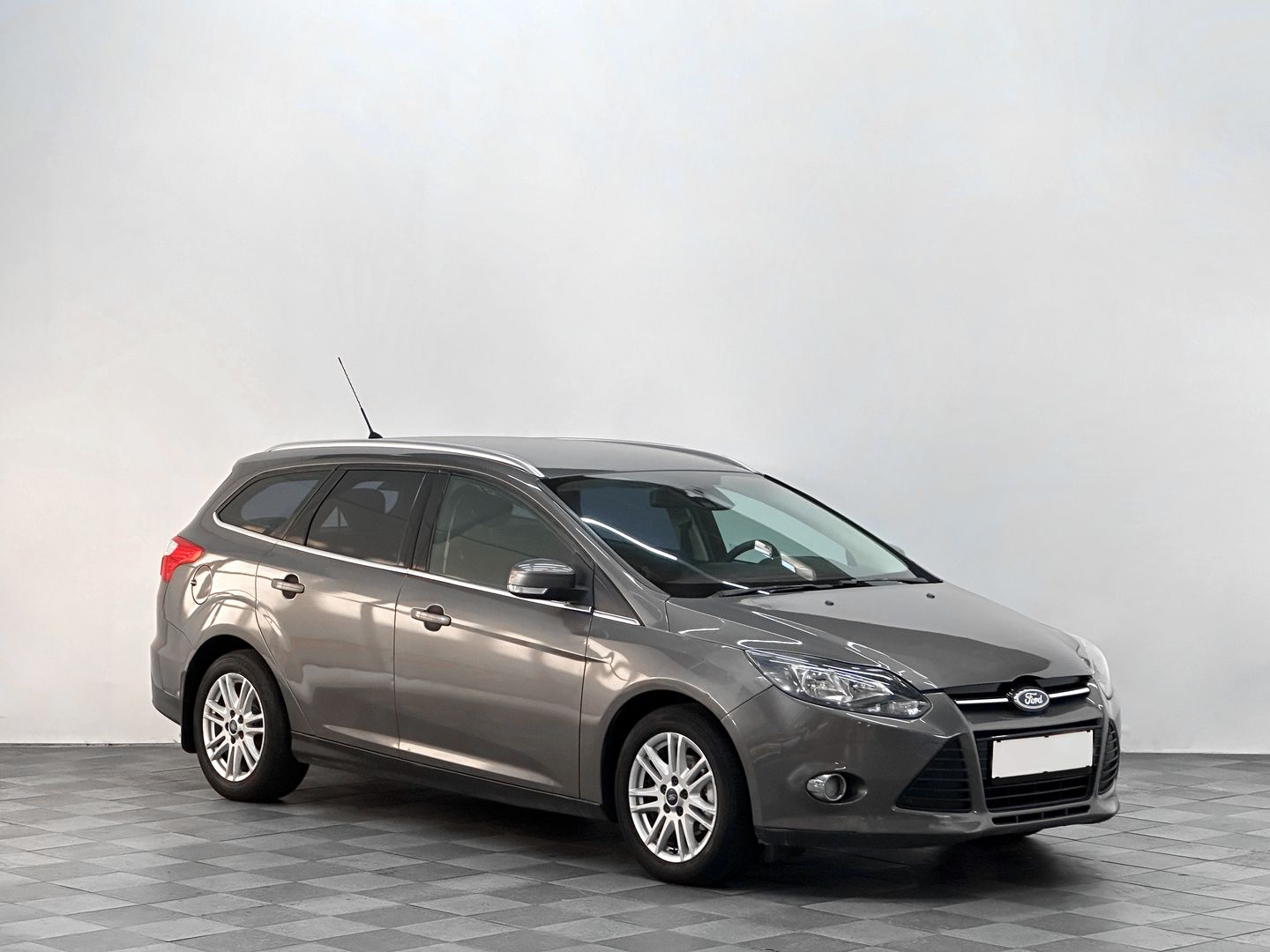 Ford Focus, III 1.6 AMT (125 л.с.)