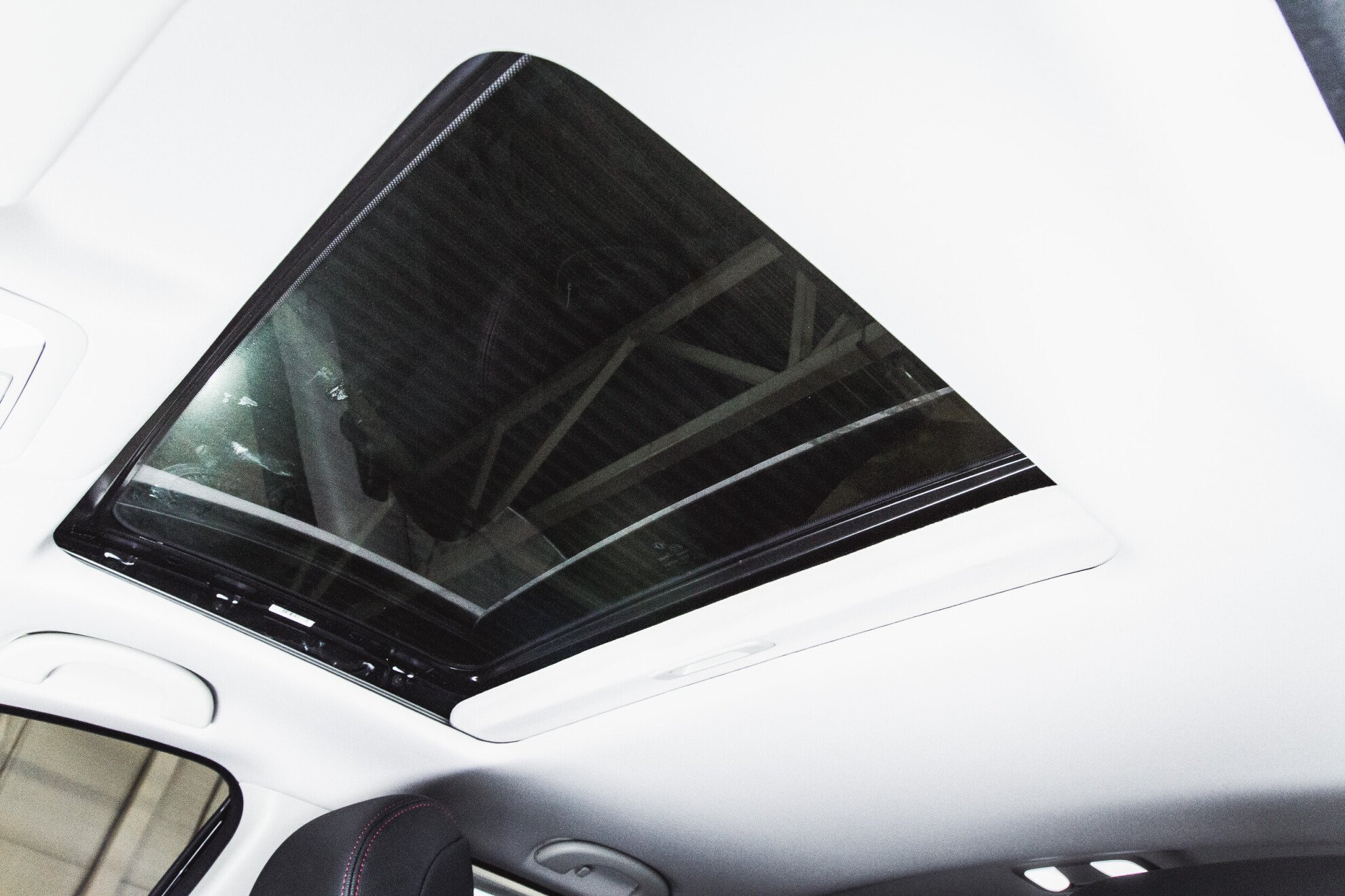 Dongfeng AX7, I 2.0 AT (140 л.с.)