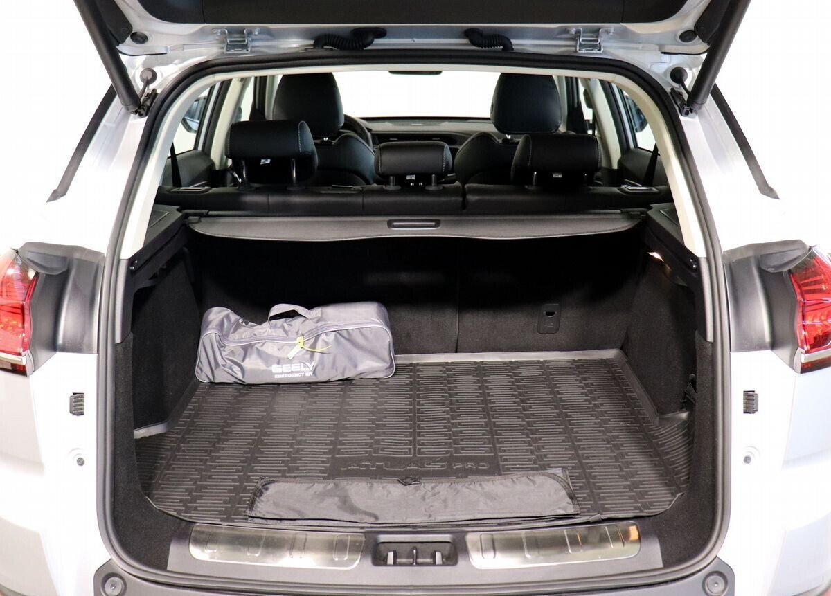 Geely Atlas Pro 1.5 AMT (177 л.с.) 4WD