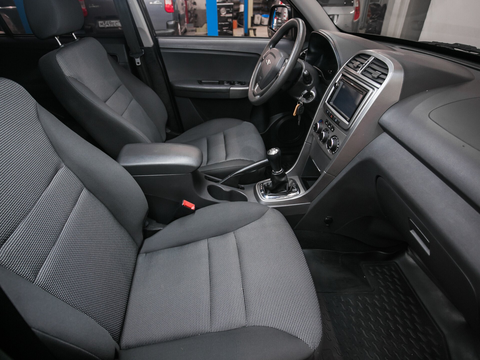 Chery Tiggo (T11), I Рестайлинг (FL) 1.9 MT (132 л.с.)