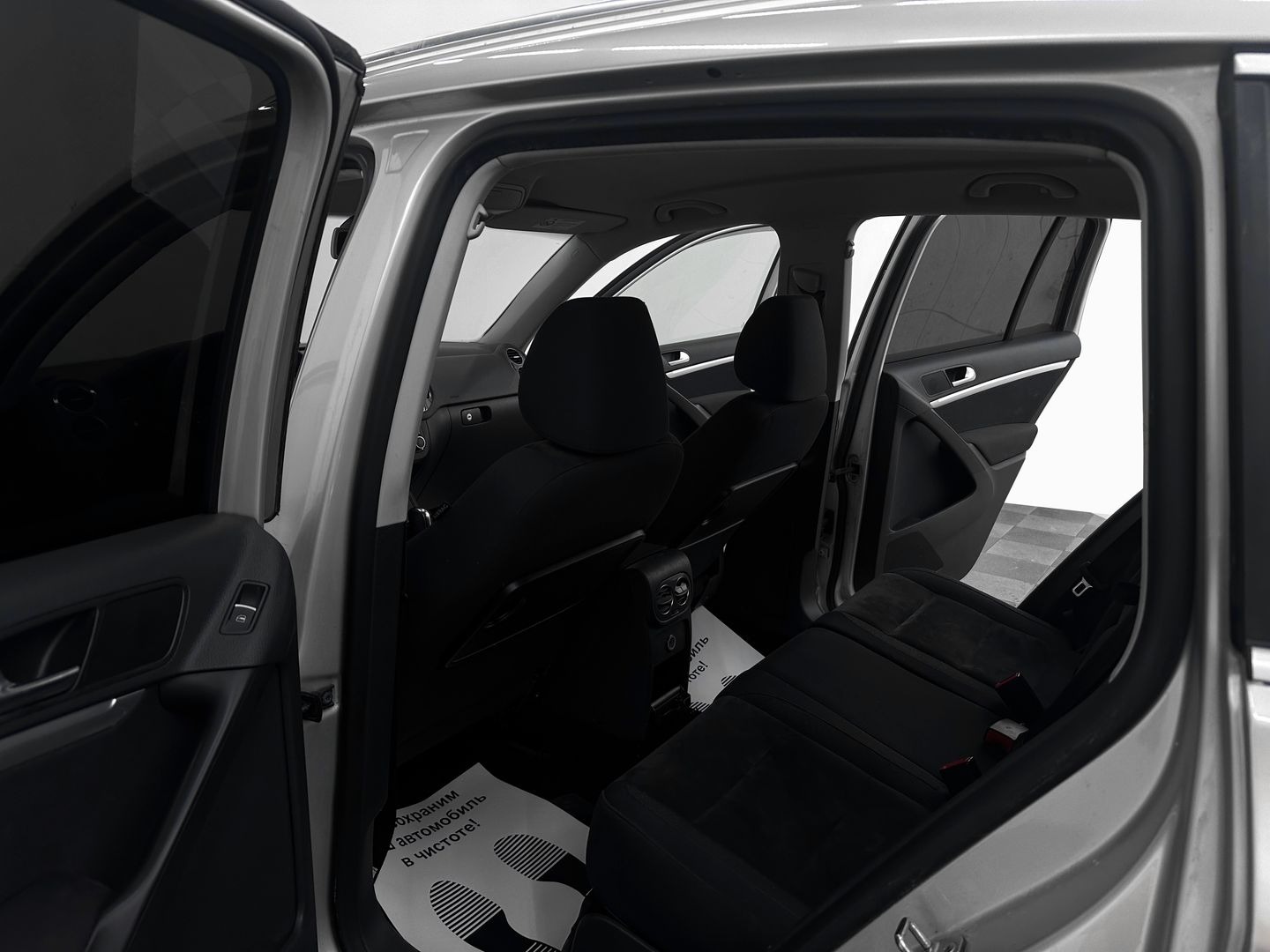 Volkswagen Tiguan, I Рестайлинг 2.0d AT (140 л.с.) 4WD