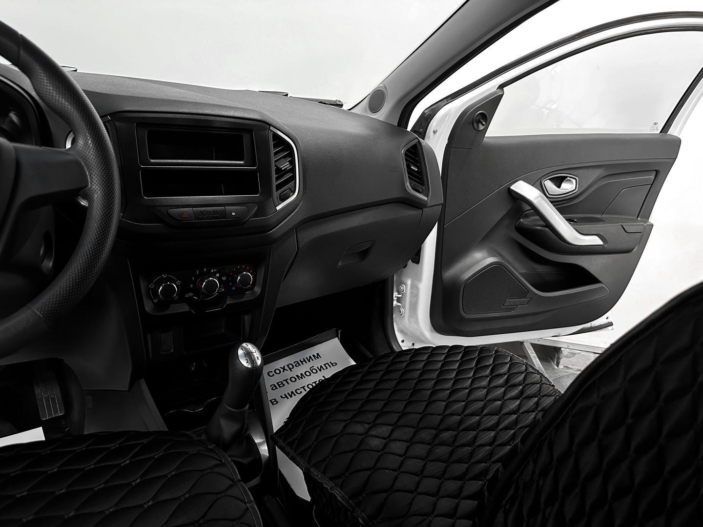 LADA (ВАЗ) XRAY, I Cross 1.8 MT (122 л.с.)