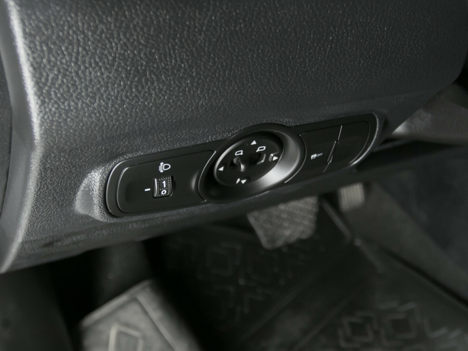 Chery Tiggo 4, I Рестайлинг 2.0 CVT (122 л.с.)