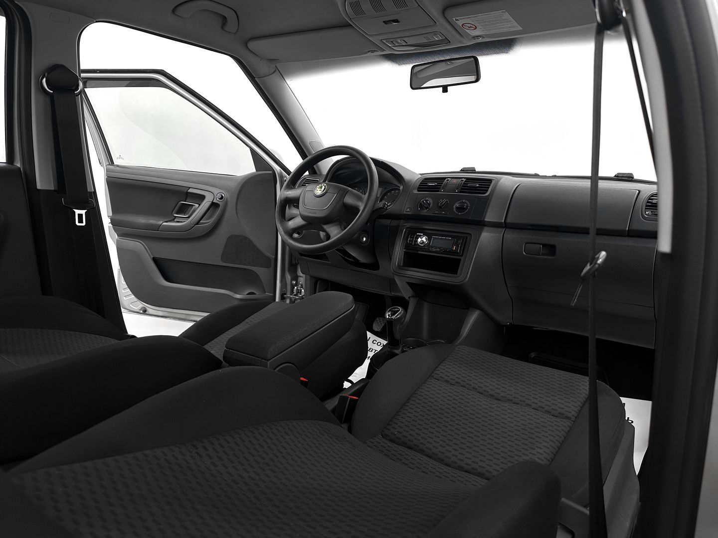 Skoda Fabia, II Рестайлинг 1.4 MT (86 л.с.)