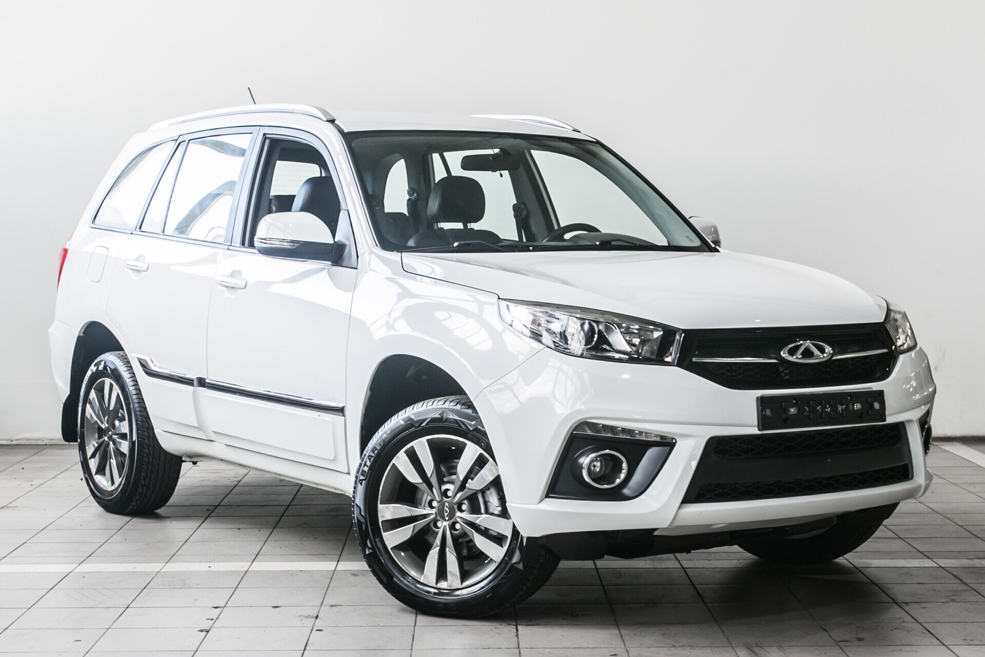 Chery Tiggo 3, I 1.6 MT (126 л.с.)