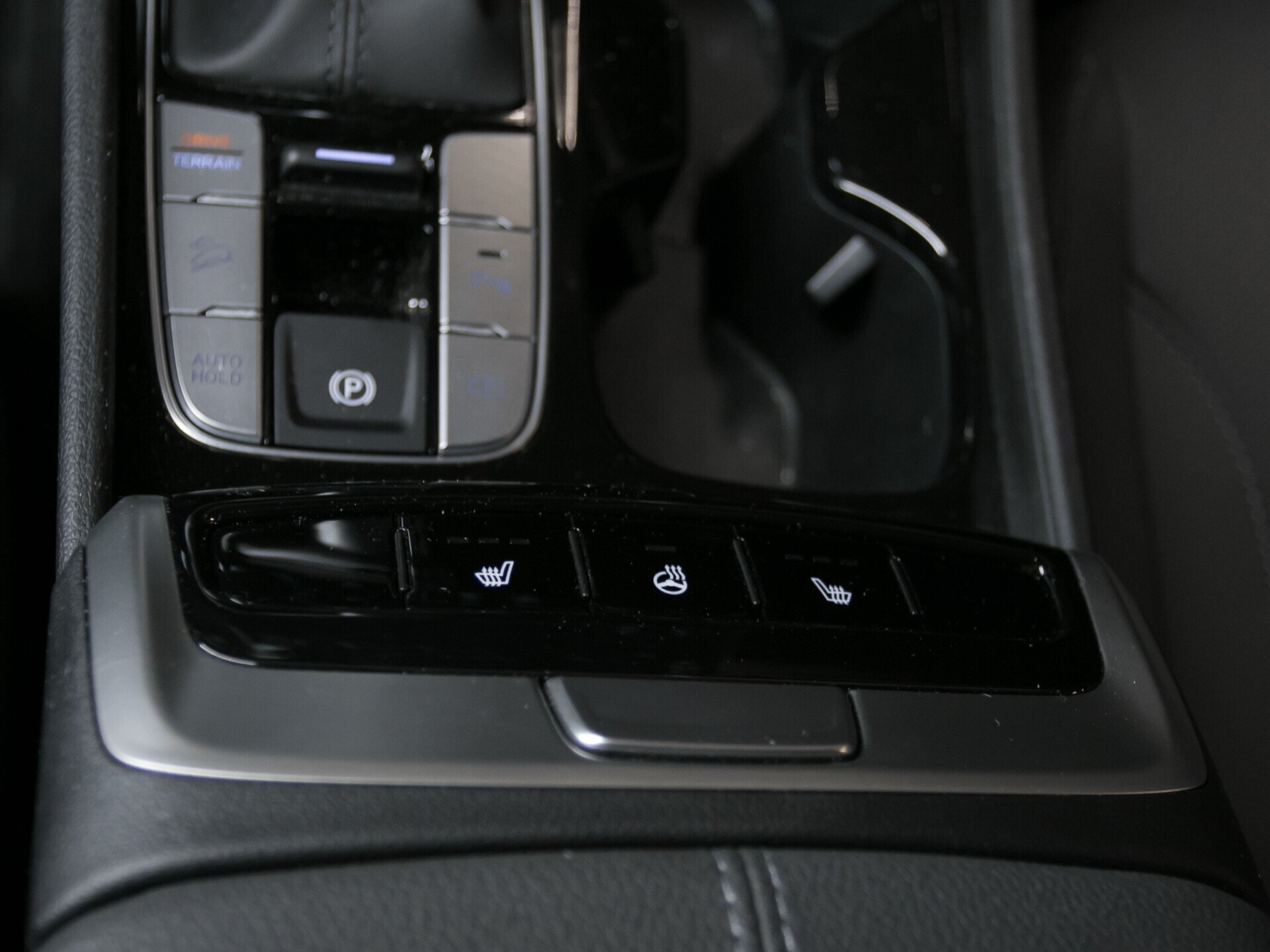 Hyundai Tucson, IV 2.0d AT (186 л.с.) 4WD