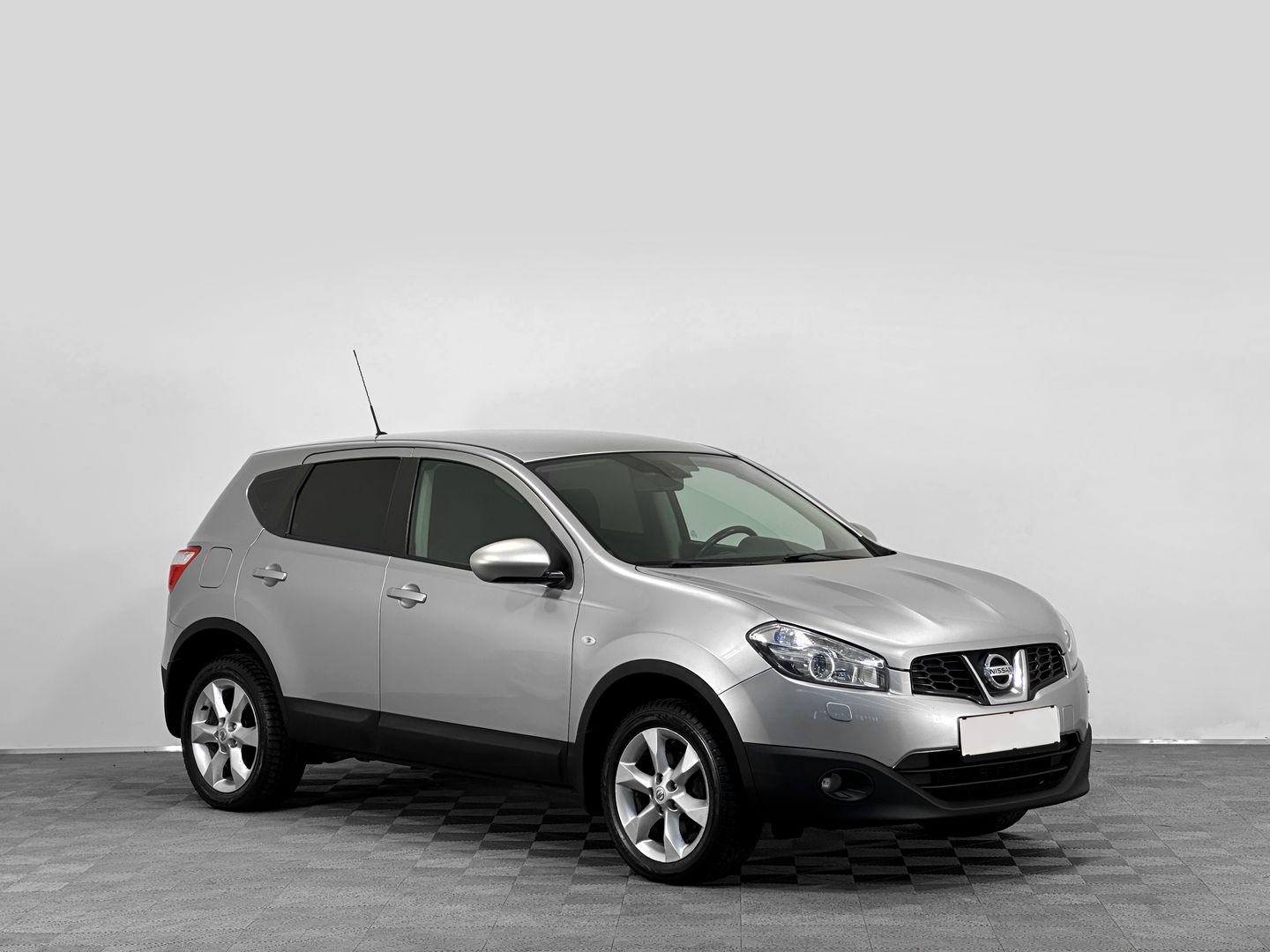 Nissan Qashqai, I Рестайлинг 1.6 CVT (117 л.с.)