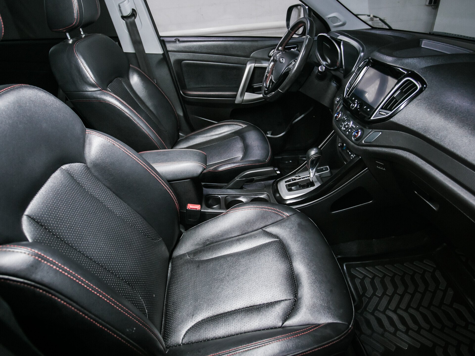 Chery Tiggo 5, I Рестайлинг 2.0 CVT (136 л.с.)