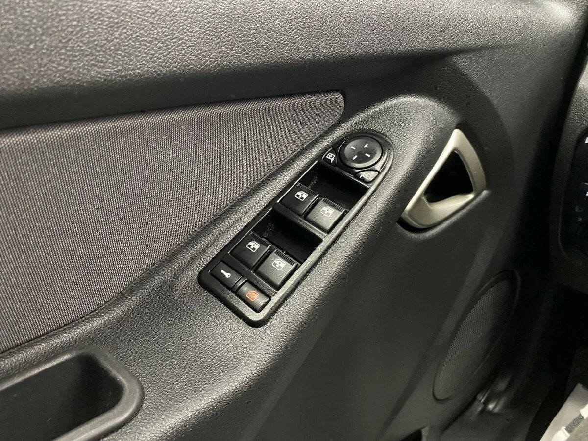 LADA (ВАЗ) Granta, I Рестайлинг Cross 1.6 AMT (106 л.с.)