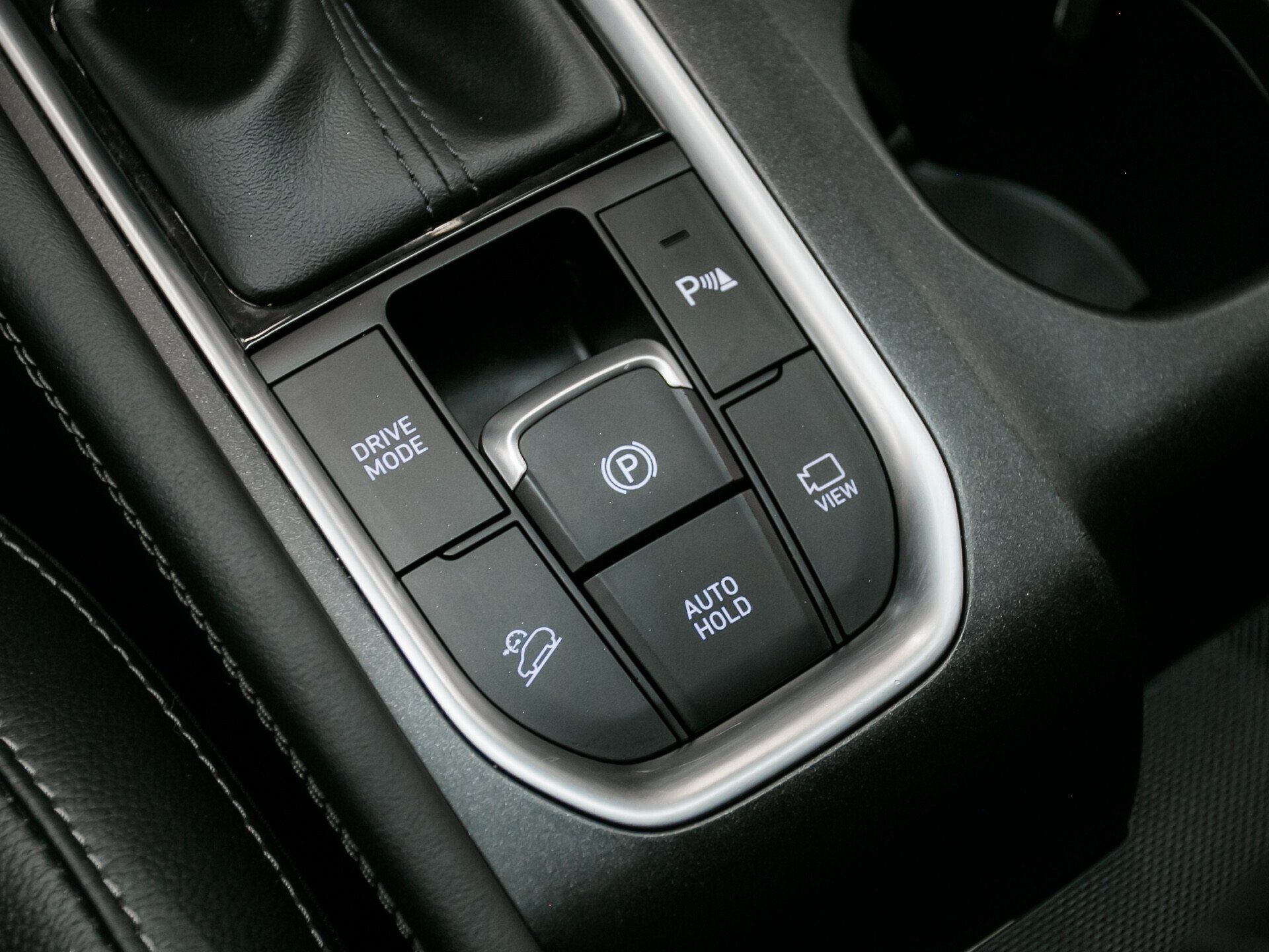 Hyundai Santa Fe, IV 2.2d AT (200 л.с.) 4WD