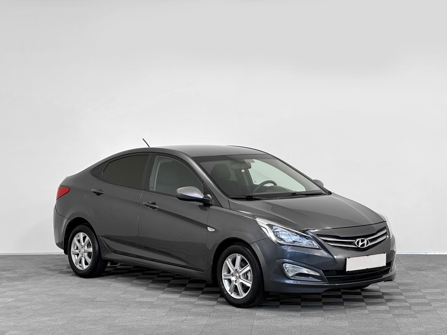 Hyundai Solaris, I Рестайлинг 1.6 AT (123 л.с.)