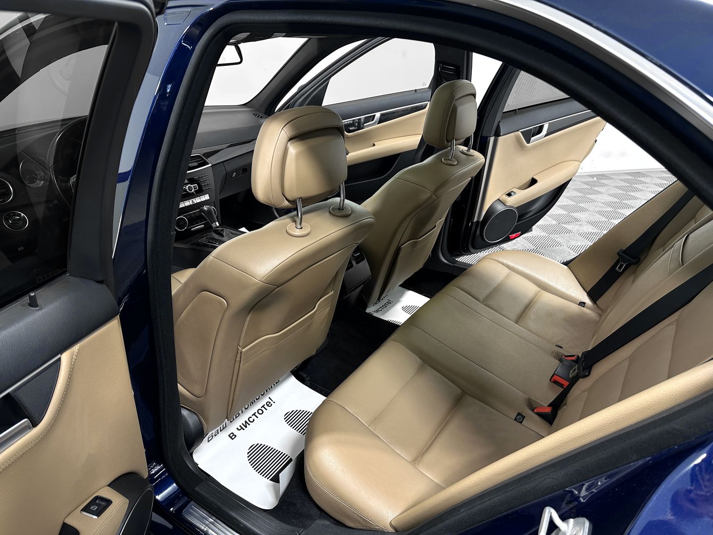 Mercedes-Benz C-Класс, III (W204) Рестайлинг 300 3.5 AT (252 л.с.) 4WD