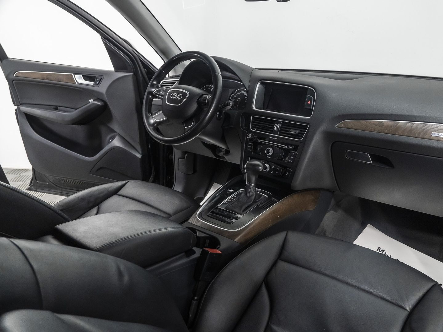 Audi Q5, I (8R) Рестайлинг 2.0 AT (225 л.с.) 4WD