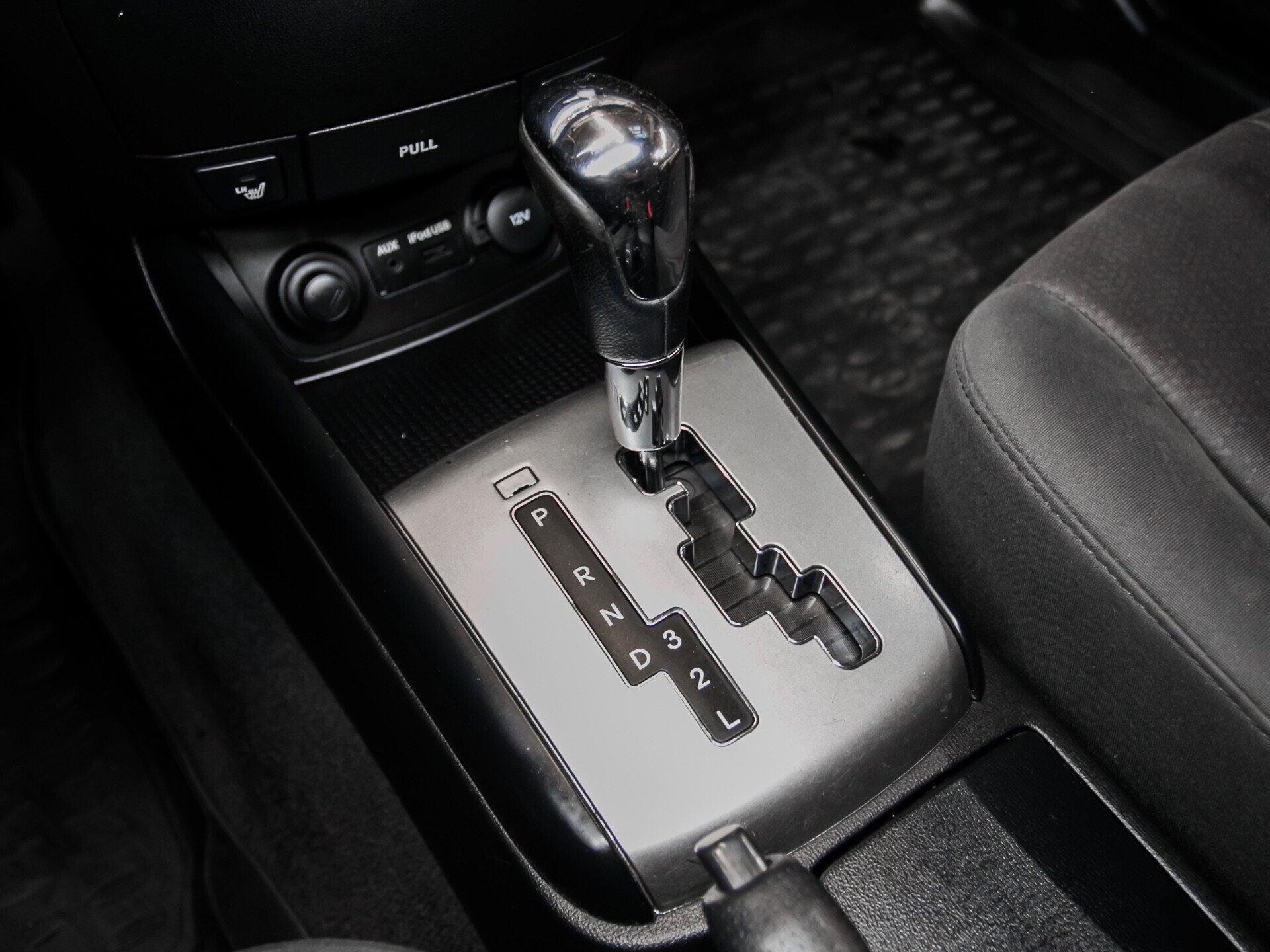 Hyundai Elantra, IV (HD) 1.6 AT (122 л.с.)