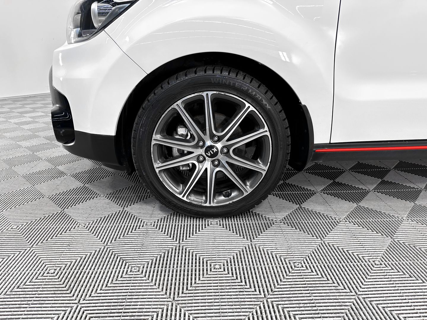 Kia Soul, II Рестайлинг 1.6 AMT (204 л.с.)