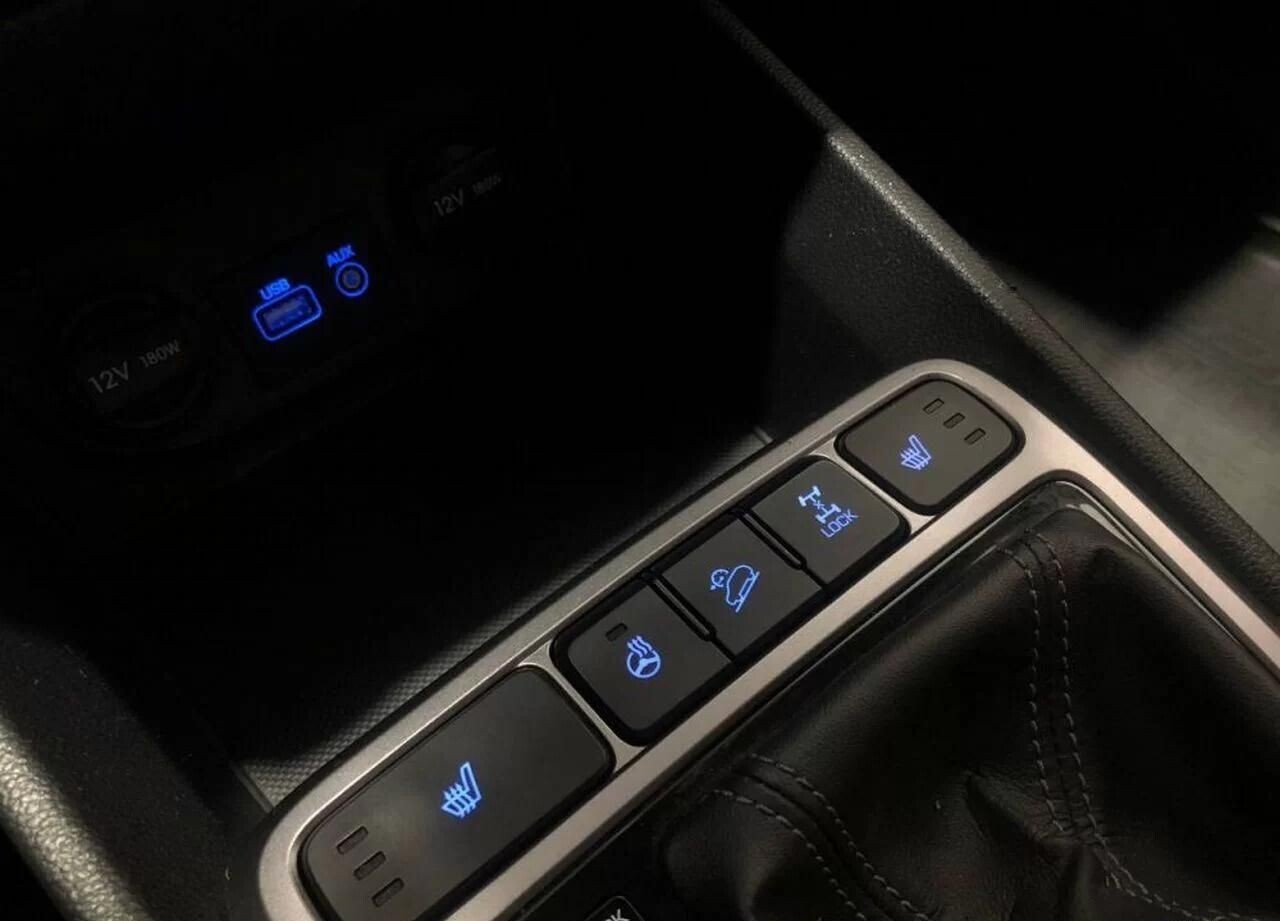 Hyundai Creta, I 1.6 AT (121 л.с.) 4WD