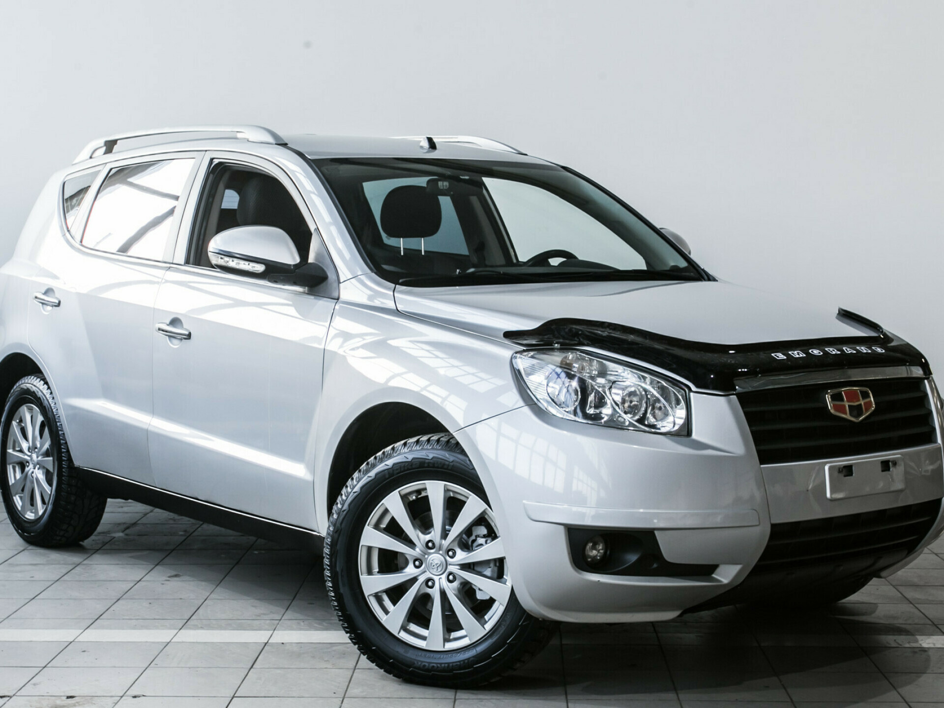 Geely Emgrand X7, I 2.0 MT (139 л.с.)