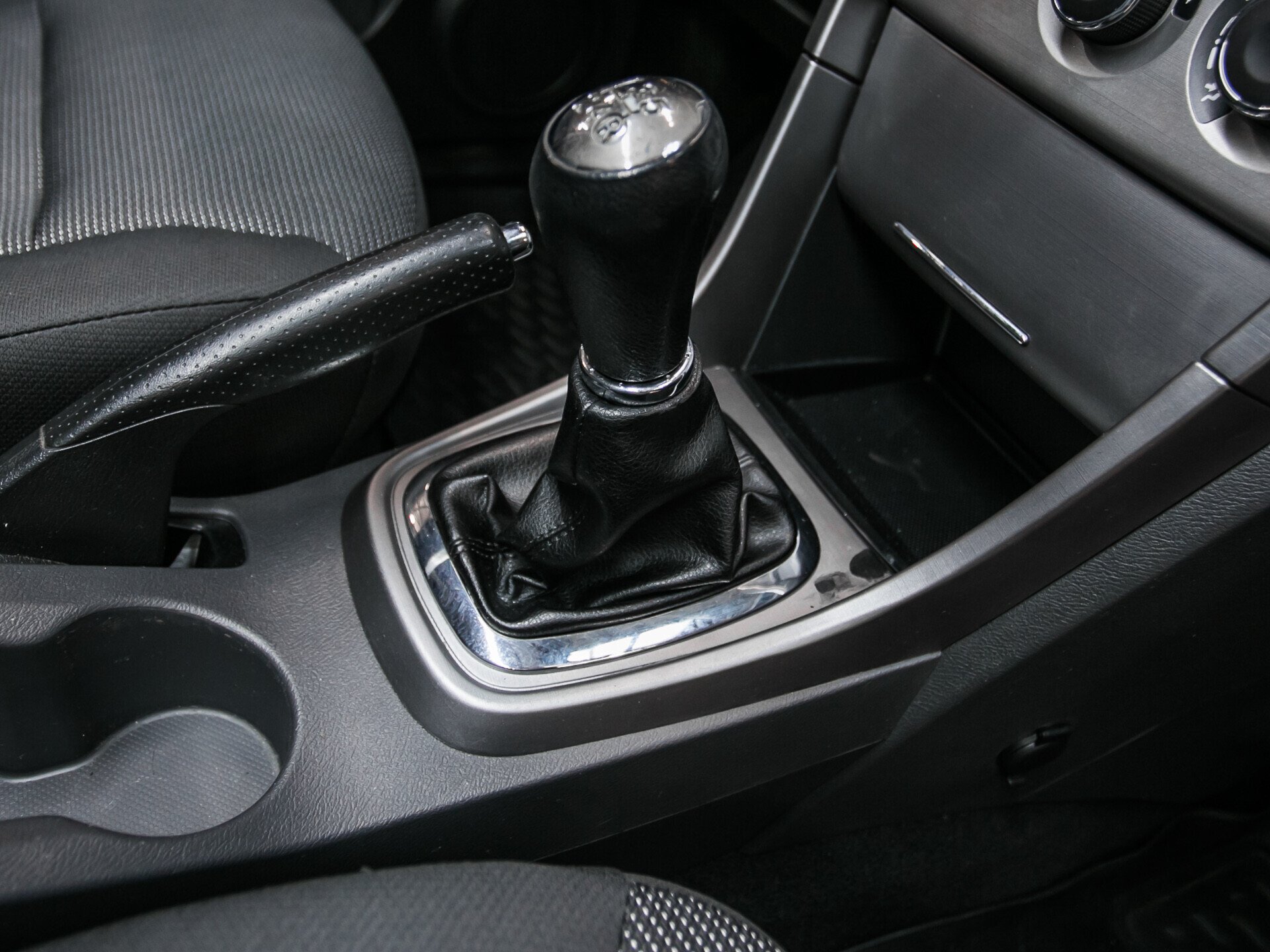 Chery Tiggo (T11), I Рестайлинг (FL) 1.9 MT (132 л.с.)