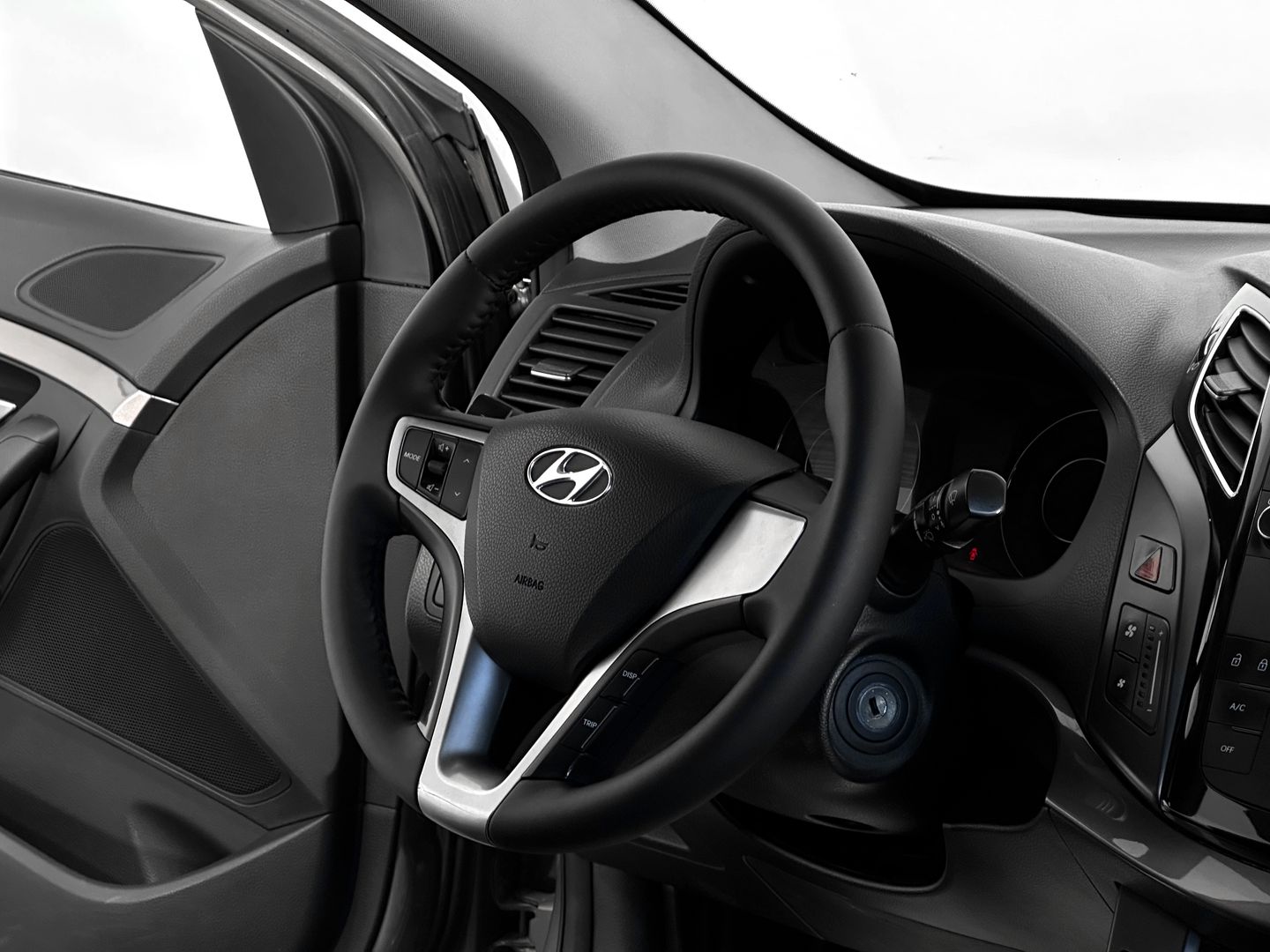 Hyundai i40, I 2.0 AT (150 л.с.)