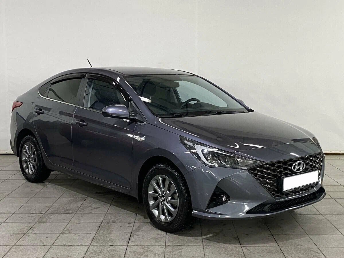 Hyundai Solaris, II Рестайлинг 1.6 AT (123 л.с.)