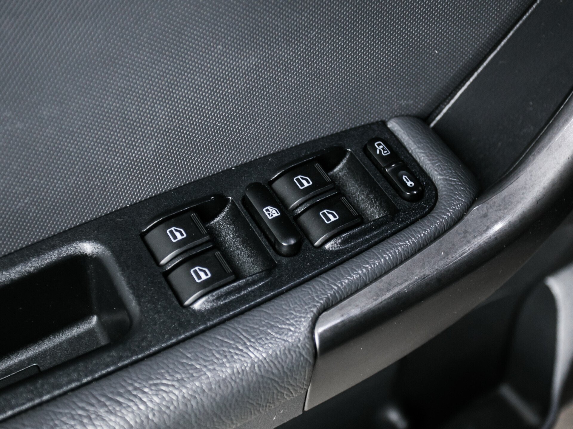 Chery Tiggo (T11), I Рестайлинг (FL) 1.9 AMT (132 л.с.)