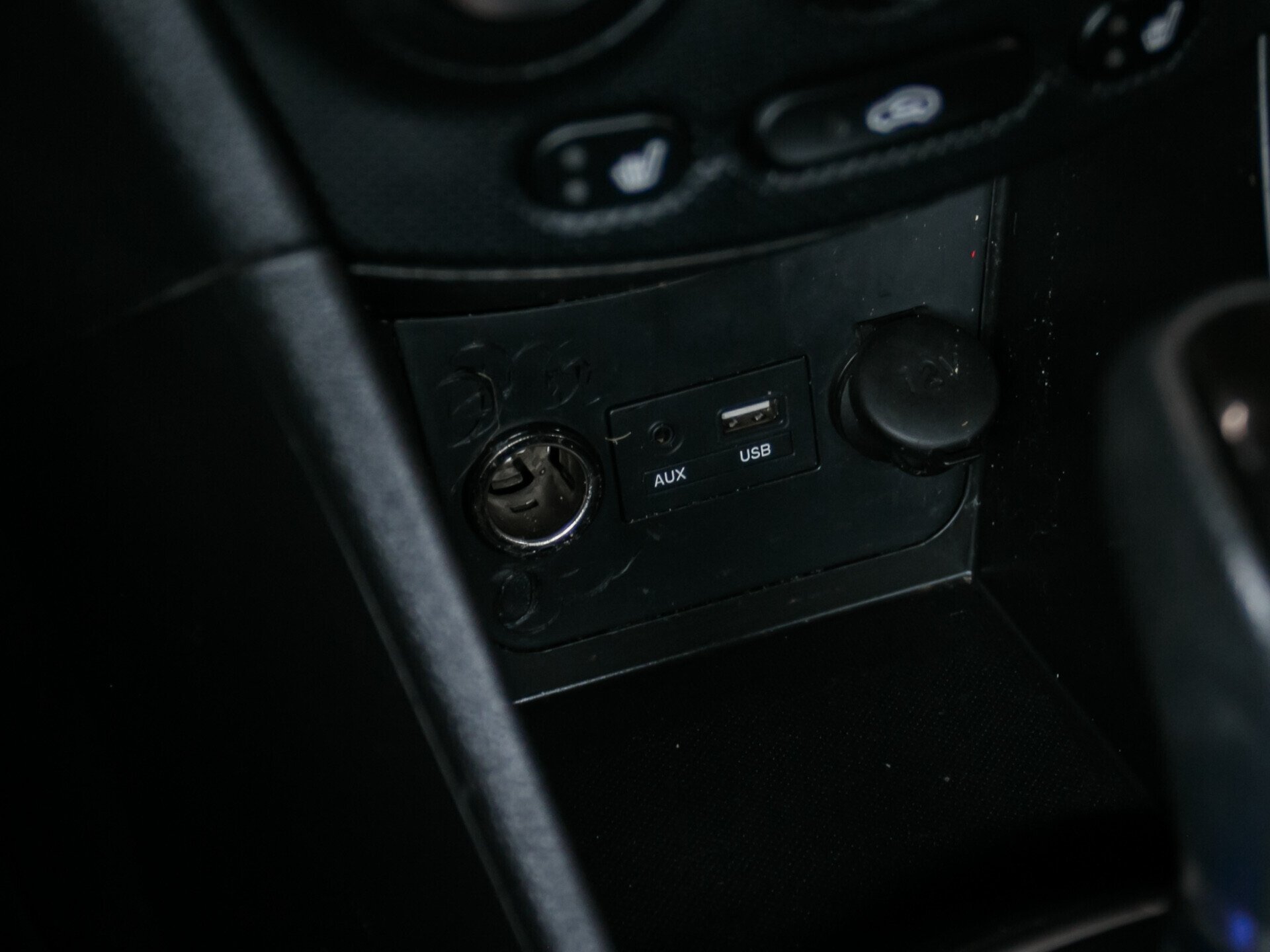 Hyundai Solaris, I Рестайлинг 1.6 AT (123 л.с.)