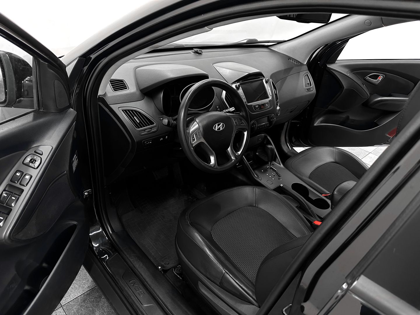 Hyundai ix35, I 2.0 AT (150 л.с.)