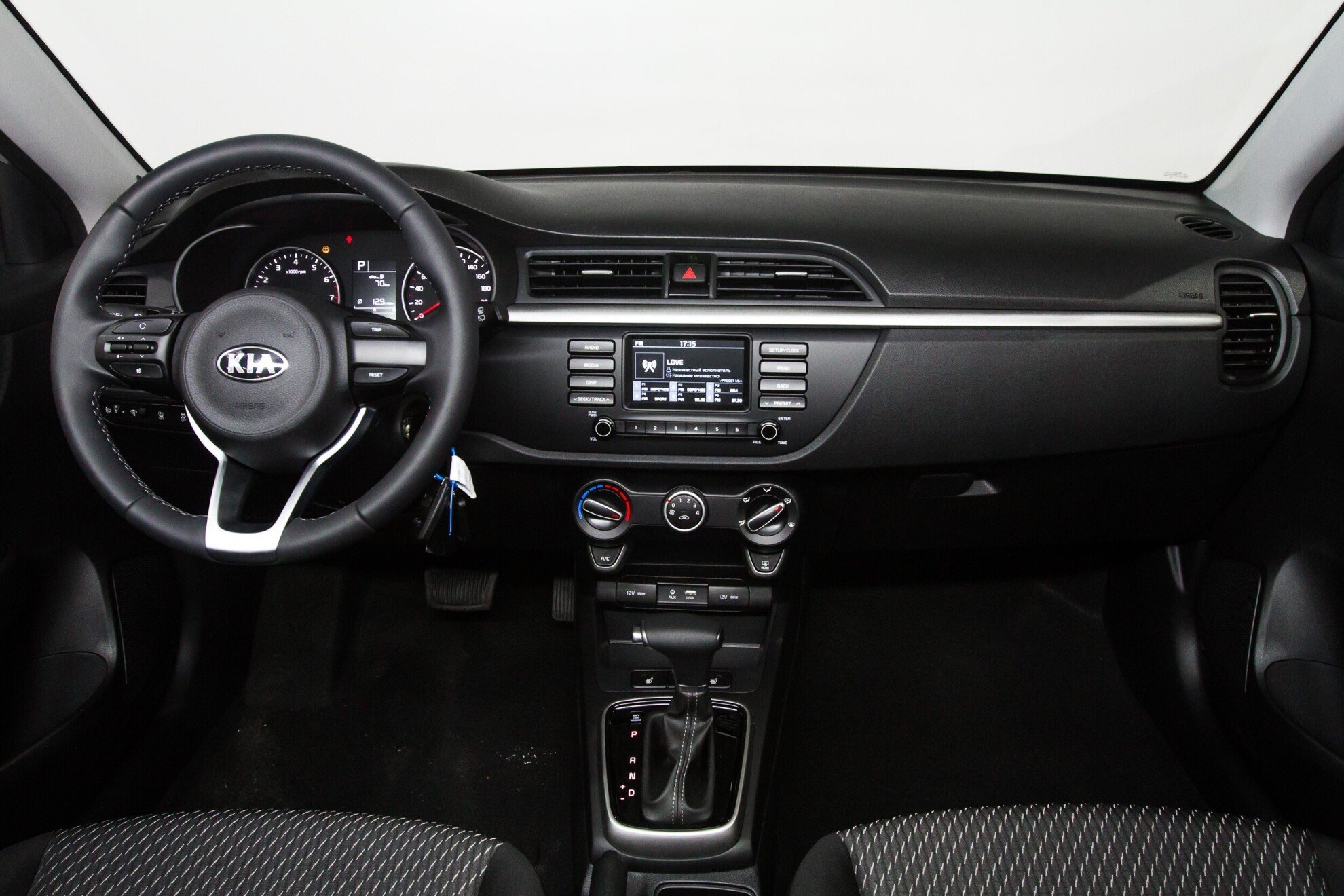 Kia Rio, IV X-Line 1.4 AT (100 л.с.)