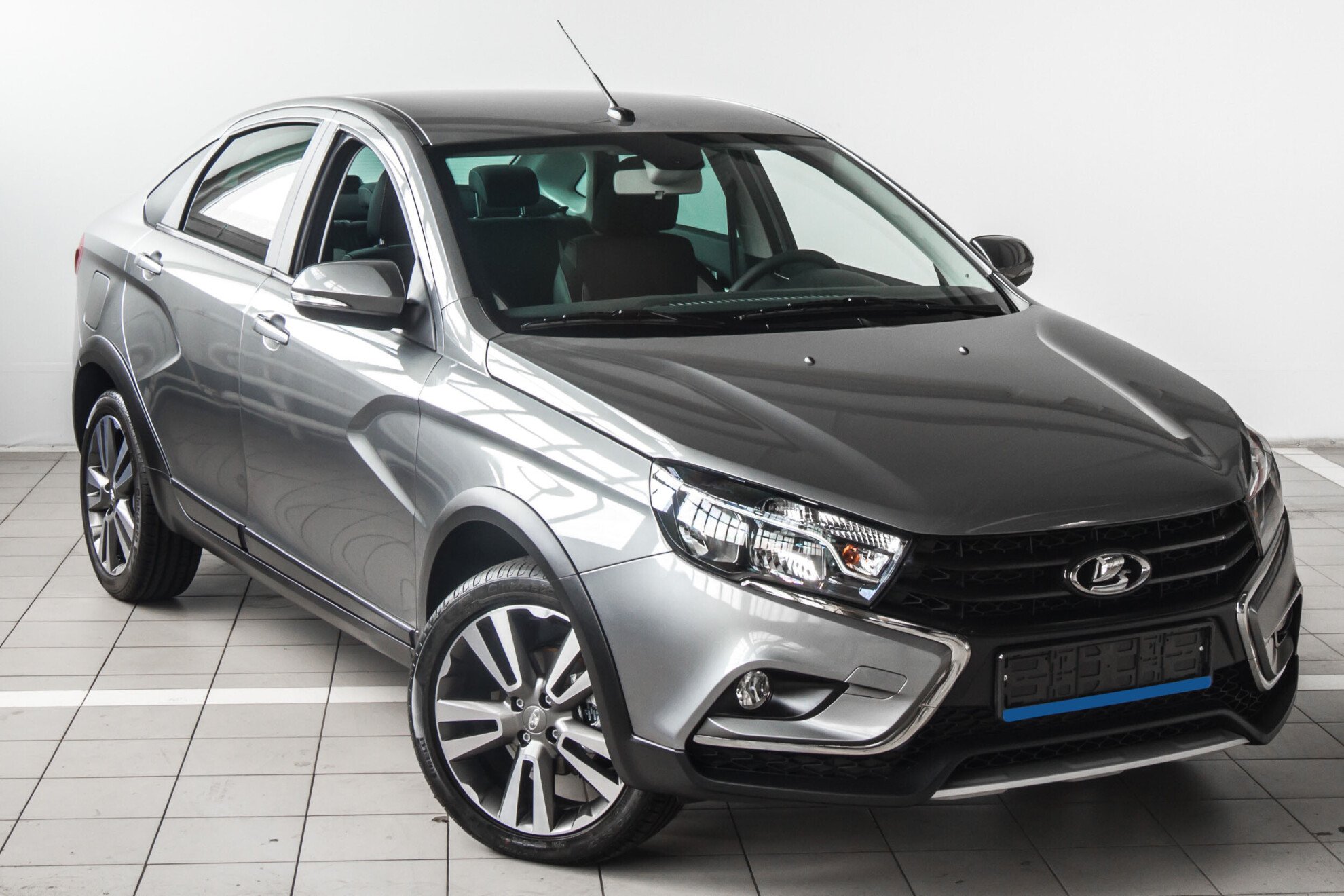 LADA (ВАЗ) Vesta, I Cross 1.8 MT (122 л.с.)