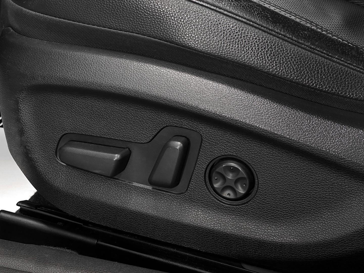 Hyundai Sonata, VII (LF) Рестайлинг 2.0 AT (150 л.с.)