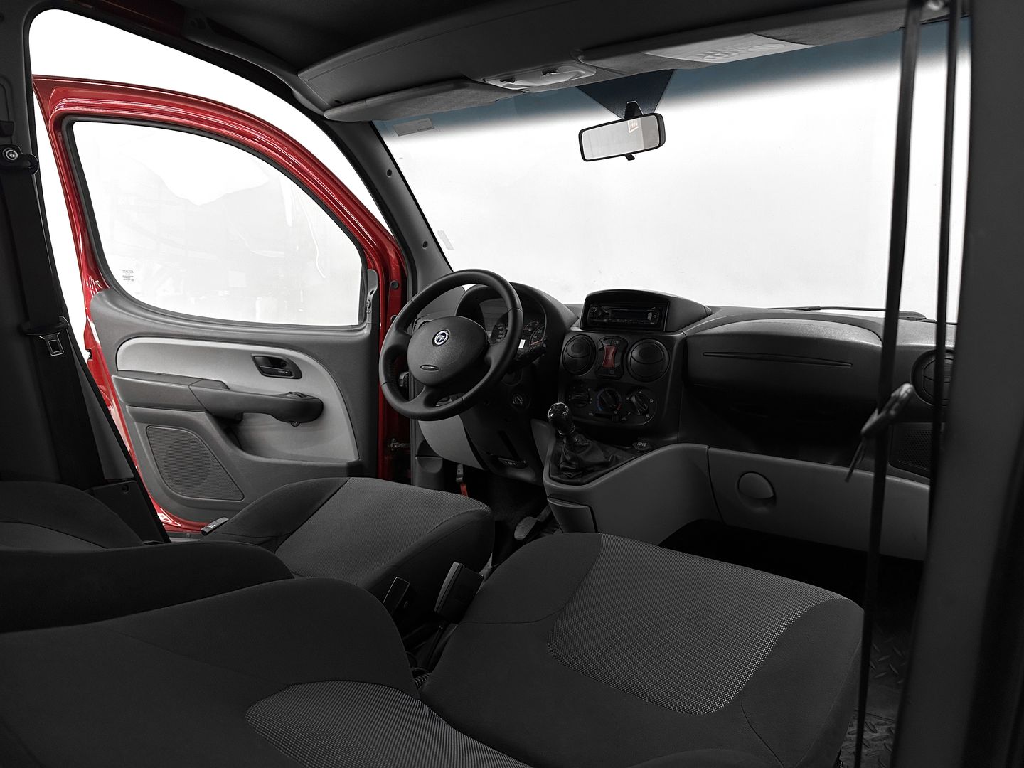 Fiat Doblo, I Рестайлинг 1.4 MT (77 л.с.)