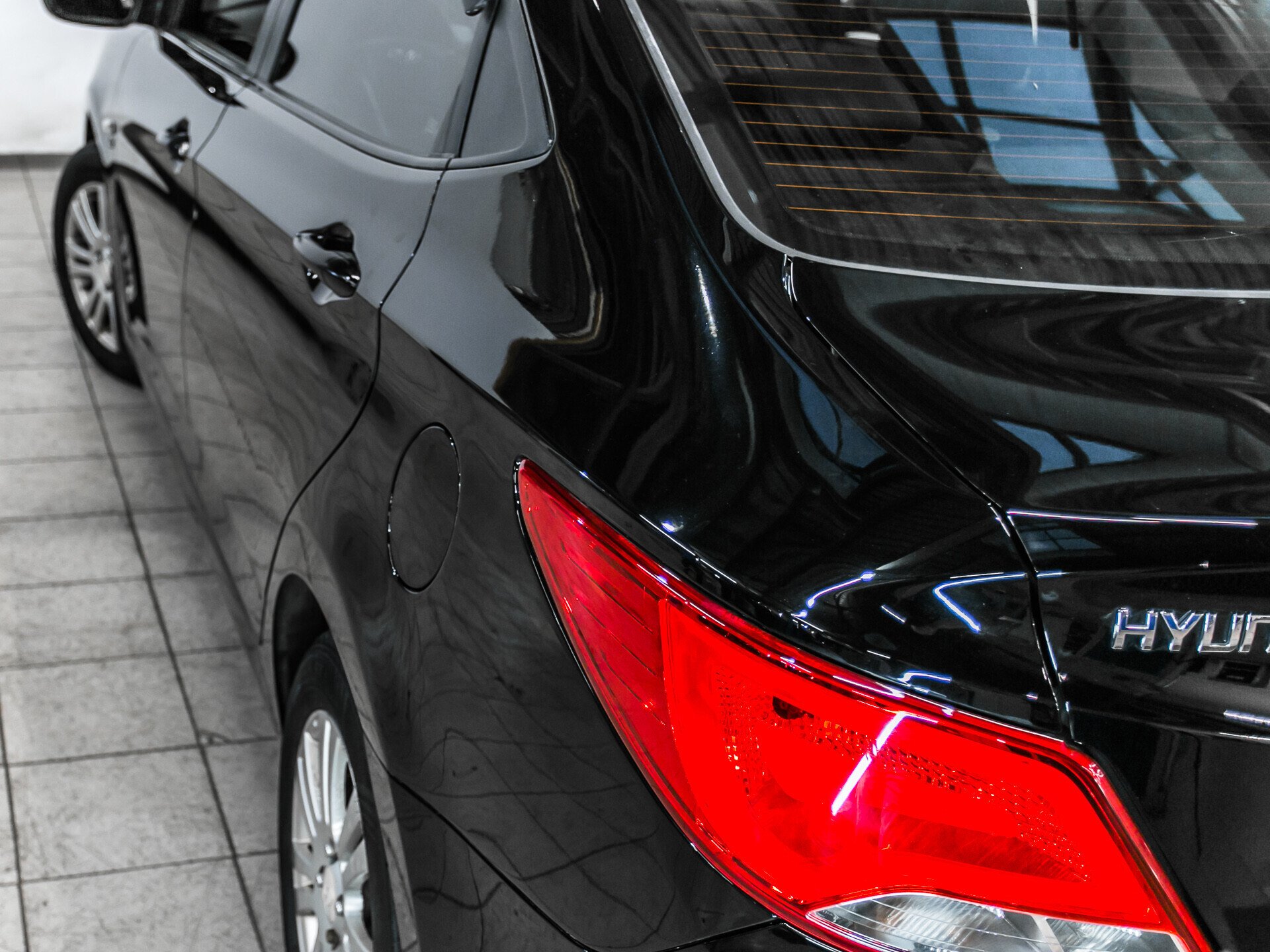 Hyundai Solaris, I Рестайлинг 1.6 AT (123 л.с.)