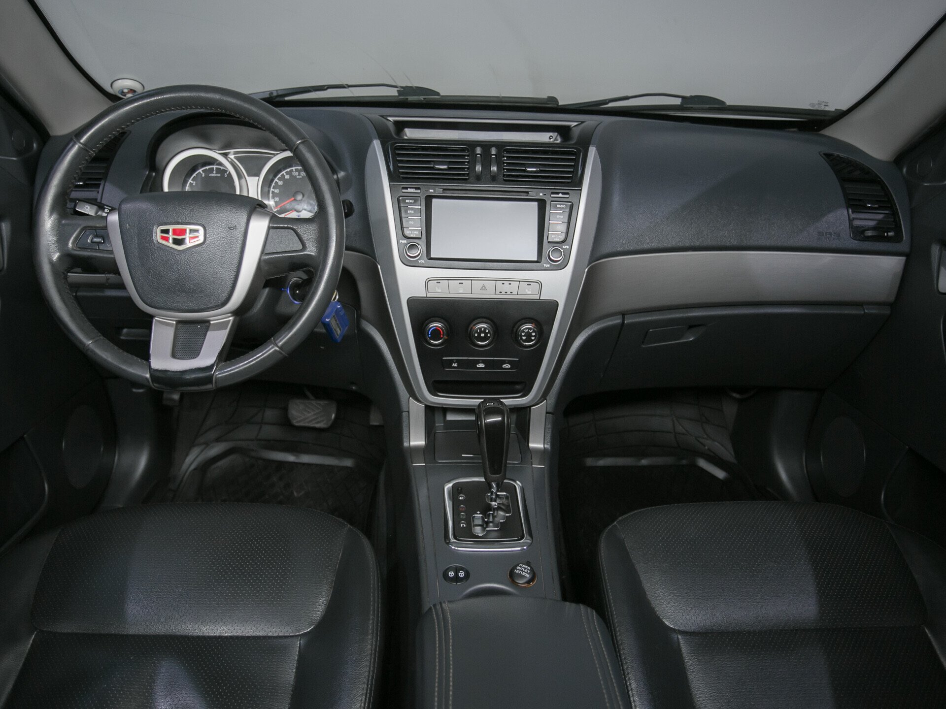 Geely Emgrand X7, I 2.4 AT (148 л.с.)